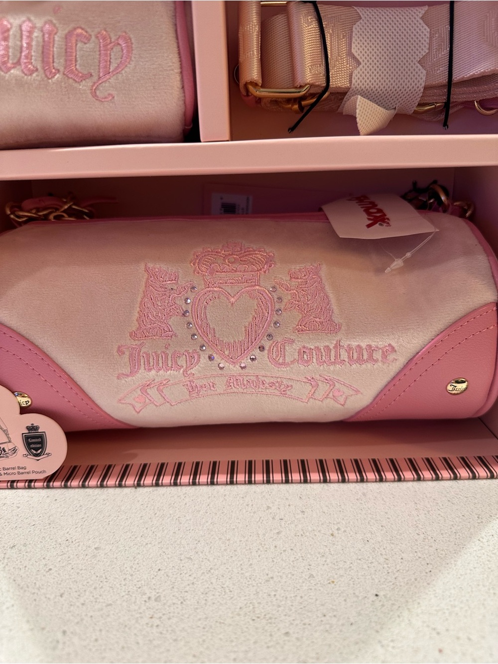 New Viral Pink Juicy Couture Barrel Bag Set with Strap & Mini Pouch - Picture 4 of 4